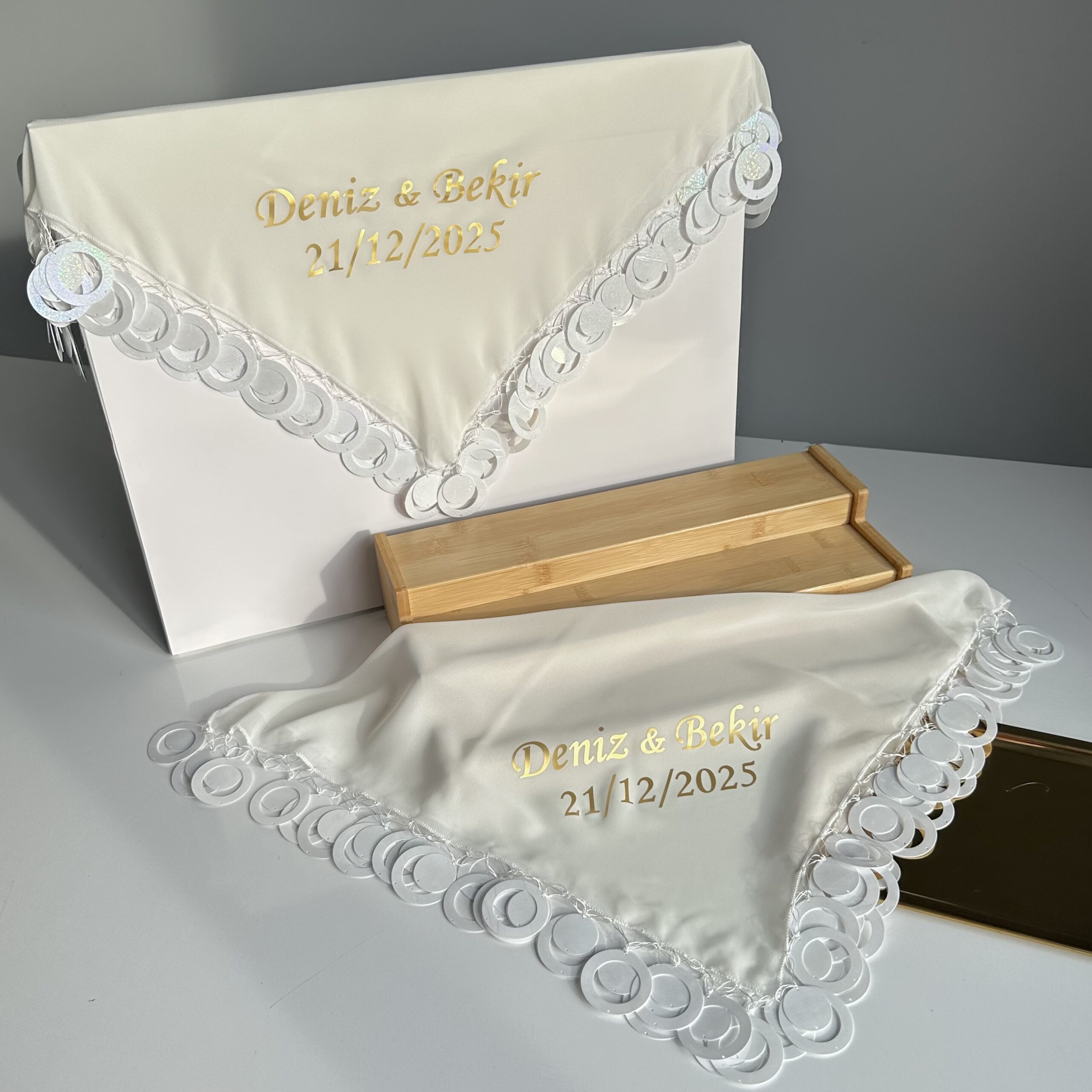 Çift Dokuma Pullu Gelin Mendili (Büyük Boy)